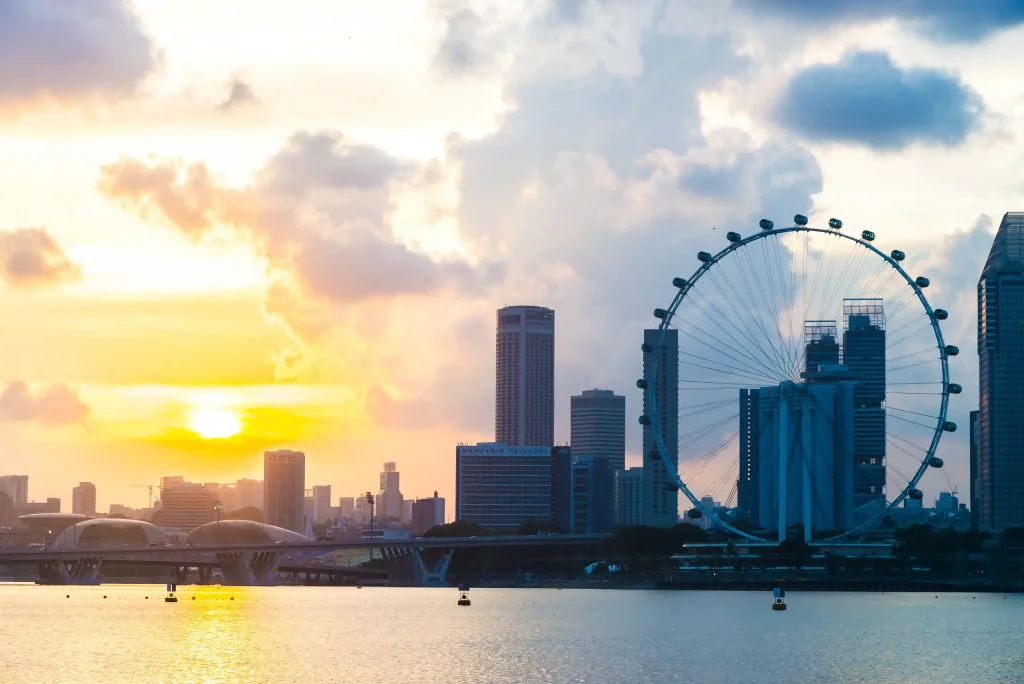Image – skyline travel experience with city sightseeing tours for US travellers