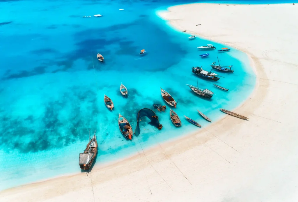 Image – coastal travel experience with marina and yacht tours for US travellers