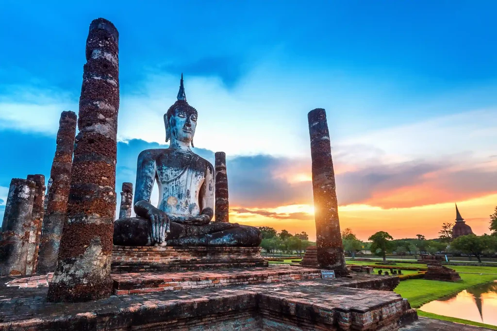 Image – Thailand travel experience with Sukhothai temple cultural tours for US travellers