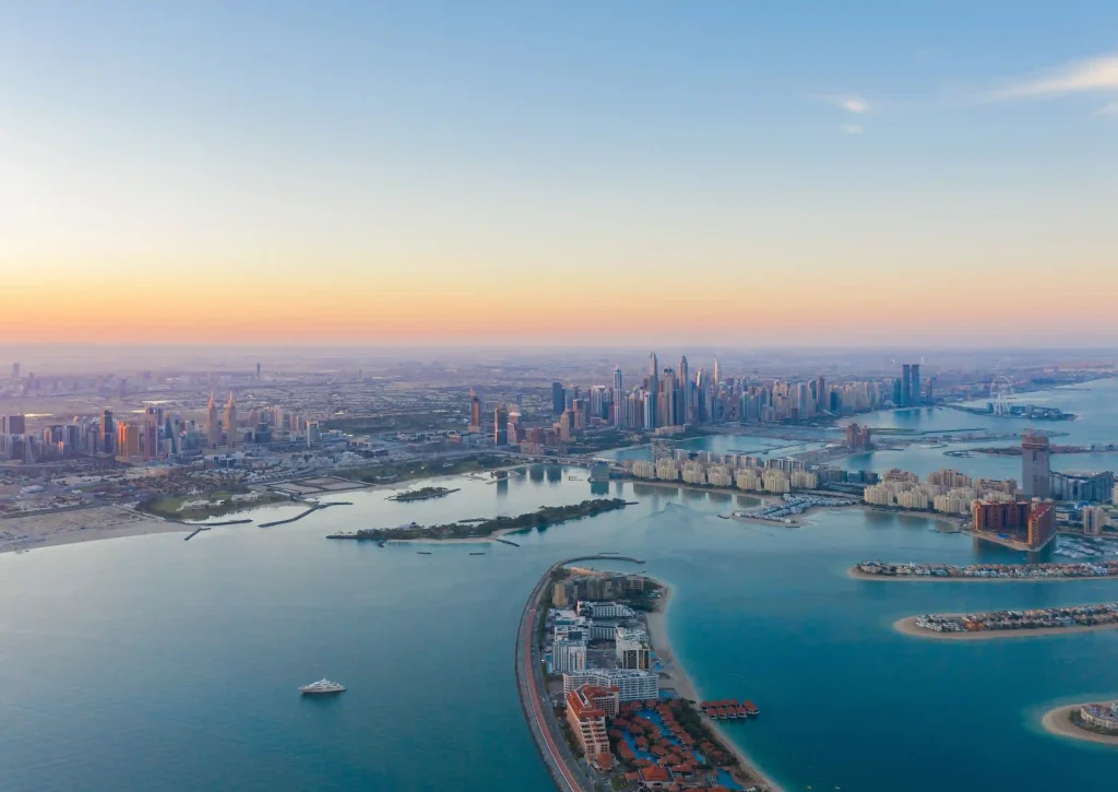 Image – Dubai travel experience with downtown skyline tours for US travellers