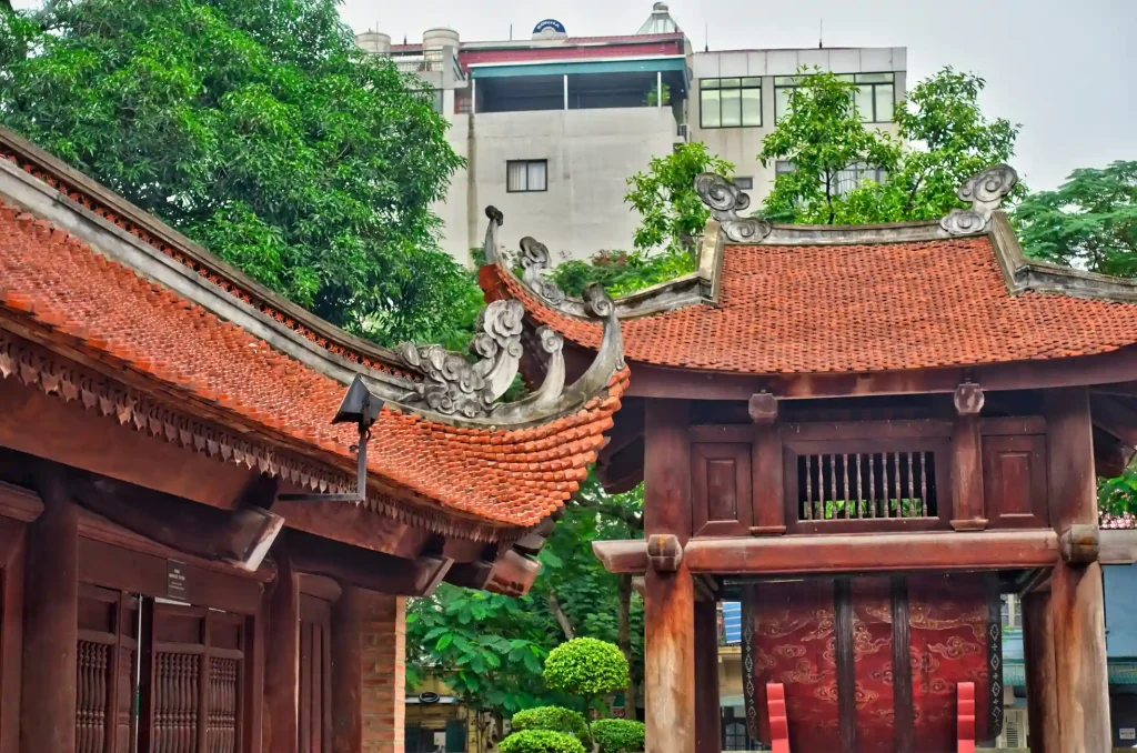 Image – Vietnam travel experience with Hanoi cultural temple tours for US travellers
