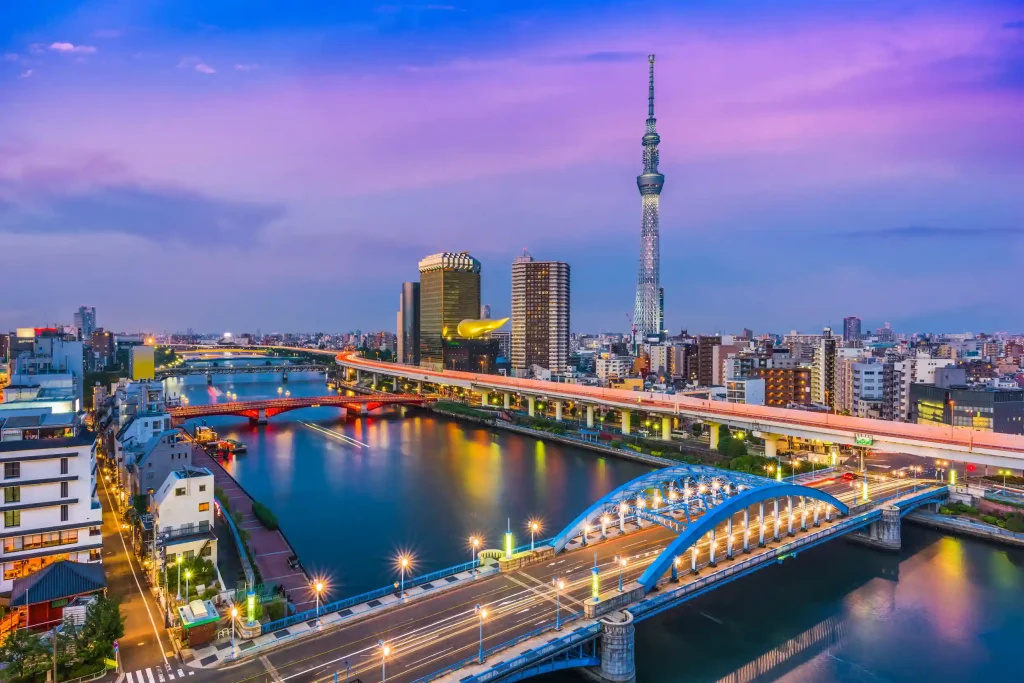 Image – Japan travel experience with Tokyo skyline sightseeing tours for US travellers